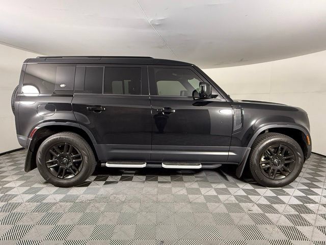 Used 2024 Land Rover Defender 110 S AWD/4WD image 8