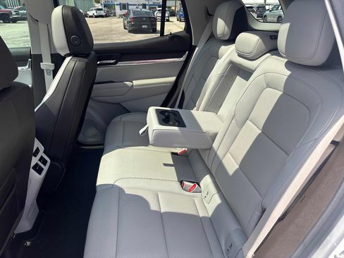 Used 2026 GMC Terrain Denali AWD/4WD image 23