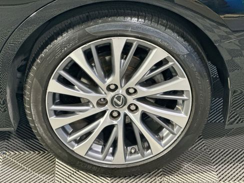Used 2019 Lexus ES 350 Luxury image 12