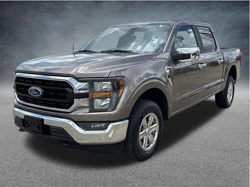 Used 2023 Ford F150 XLT AWD/4WD image 3