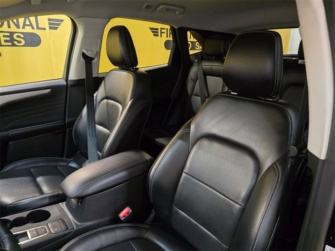 Used 2021 Ford Escape SEL image 26