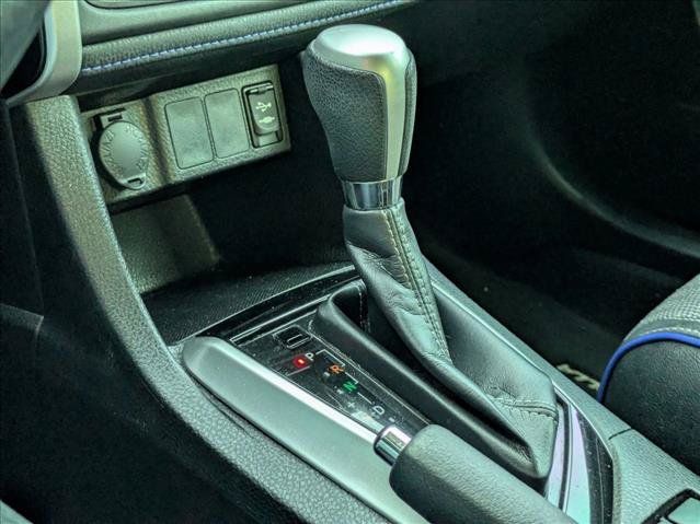 Used 2019 Toyota Corolla SE w/ SE Premium Package FWD image 9