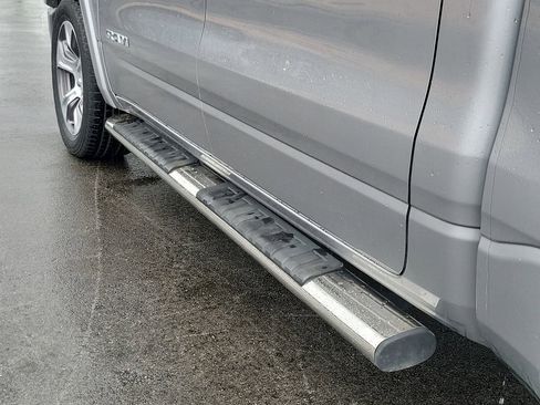 Used 2019 RAM 1500 Laramie w/ Sport Appearance Package image 32