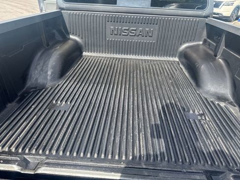 Used 2016 Nissan Frontier SV RWD image 21