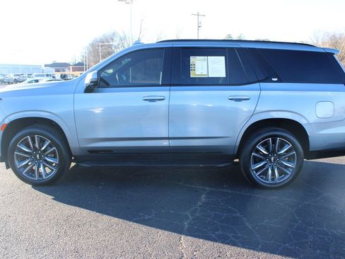 Used 2024 Cadillac Escalade Sport image 6