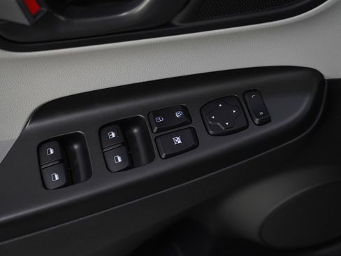 Certified 2022 Hyundai Kona SE AWD/4WD image 20