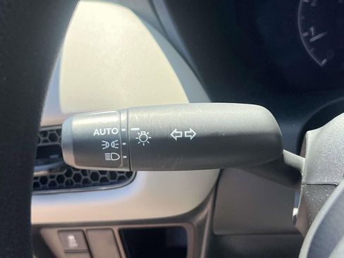 Used 2023 Honda HR-V LX image 21