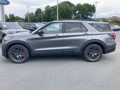 New 2026 Ford Explorer ST AWD/4WD image 6