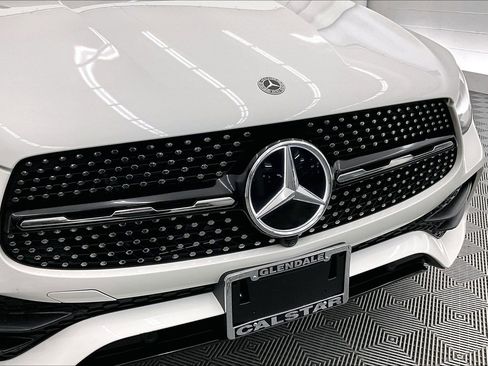 Used 2023 Mercedes-Benz GLC 300 4MATIC Coupe image 31