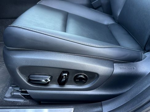 Certified 2025 Lexus UX 300h FWD w/ Accessory Package (Z2) image 16