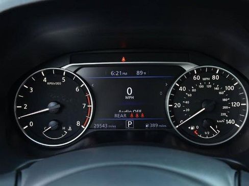 Certified 2025 Nissan Altima 2.5 SV FWD image 10