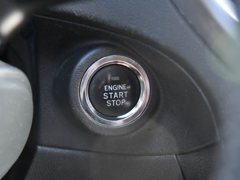 Used 2022 Subaru Ascent Touring image 29