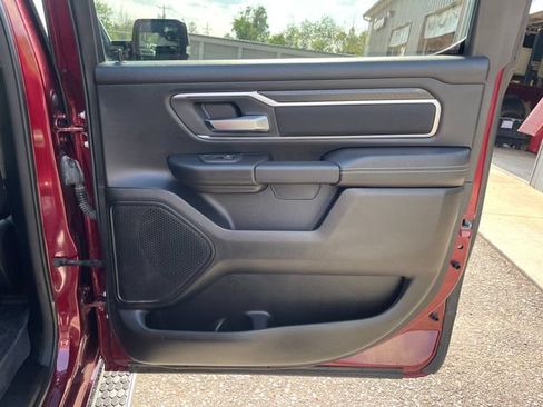 Used 2025 RAM 1500 Big Horn AWD/4WD image 13