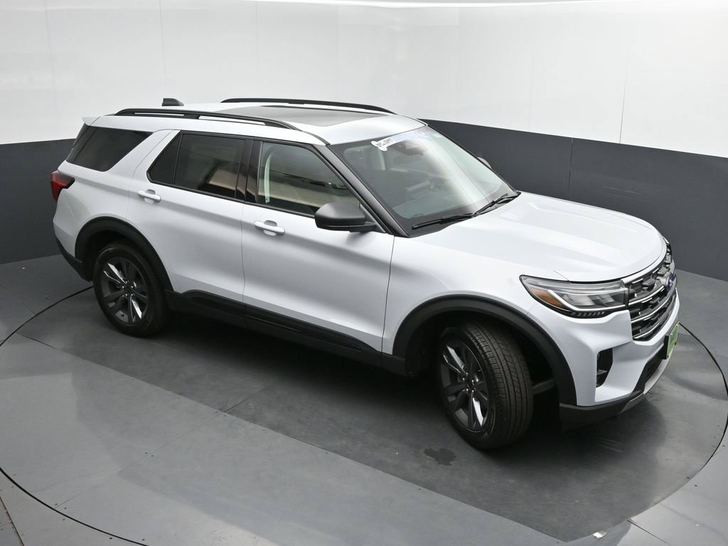New 2026 Ford Explorer Active w/ Active Comfort Package AWD/4WD image 42