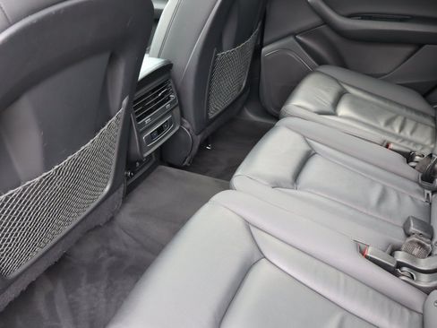 Used 2023 Audi Q7 2.0T Premium w/ Convenience Package AWD/4WD image 27