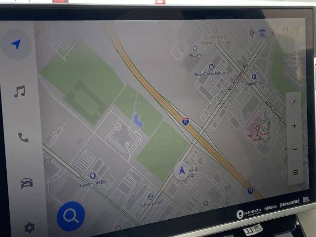 Used 2023 Toyota Sequoia Capstone AWD/4WD image 10