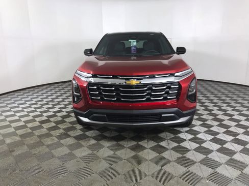 New 2026 Chevrolet Equinox LT w/ Convenience Package II image 2