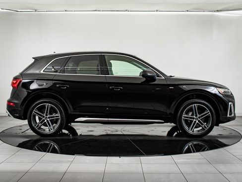 Used 2024 Audi Q5 e Premium image 11