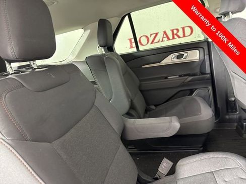 Certified 2025 Ford Explorer Active image 18