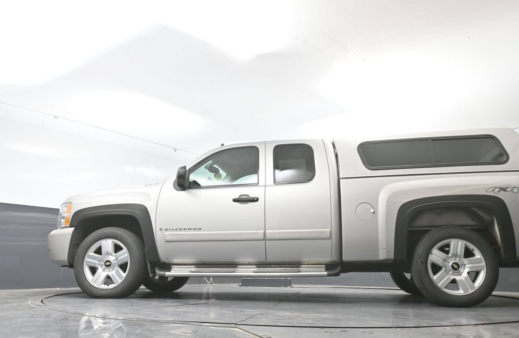 Used 2008 Chevrolet Silverado 1500 LT w/ All Star Edition AWD/4WD image 50