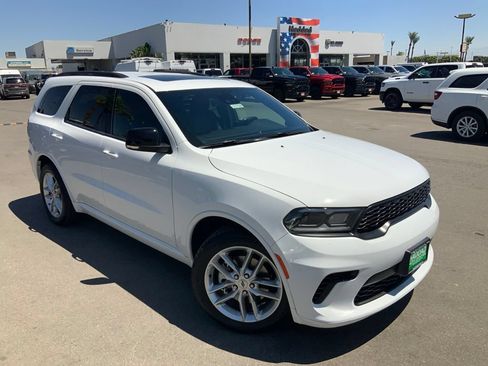 Certified 2024 Dodge Durango GT RWD image 1
