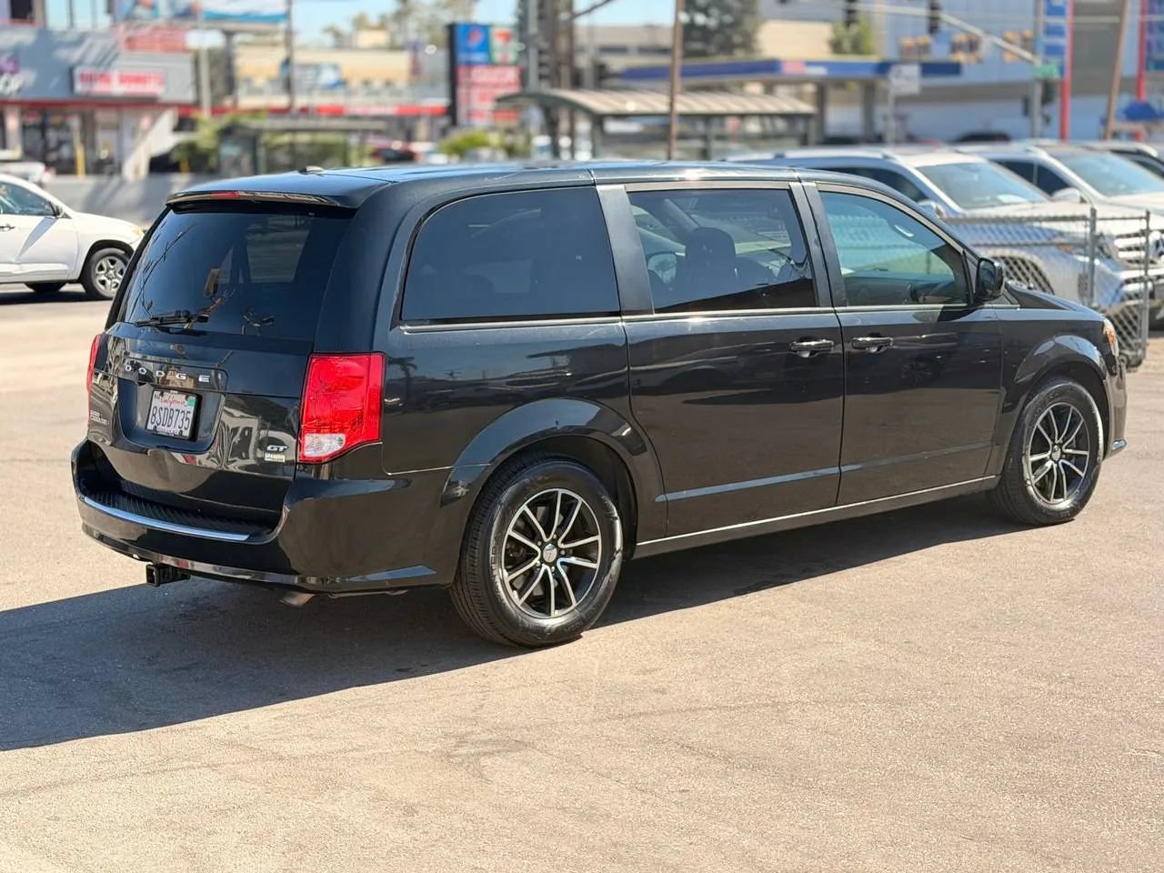 Used 2018 Dodge Grand Caravan GT FWD image 20