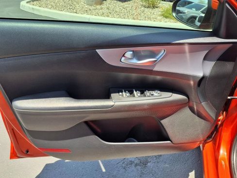 Used 2022 Kia Forte LXS w/ LXS Technology Package FWD image 26