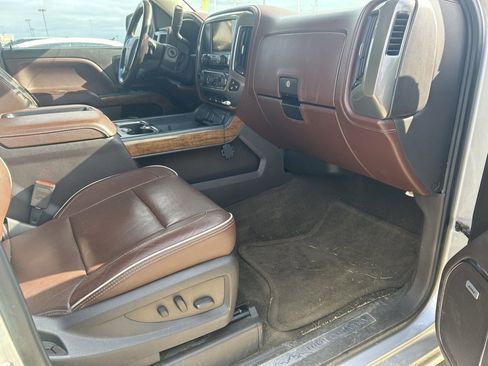 Used 2014 Chevrolet Silverado 1500 High Country image 12
