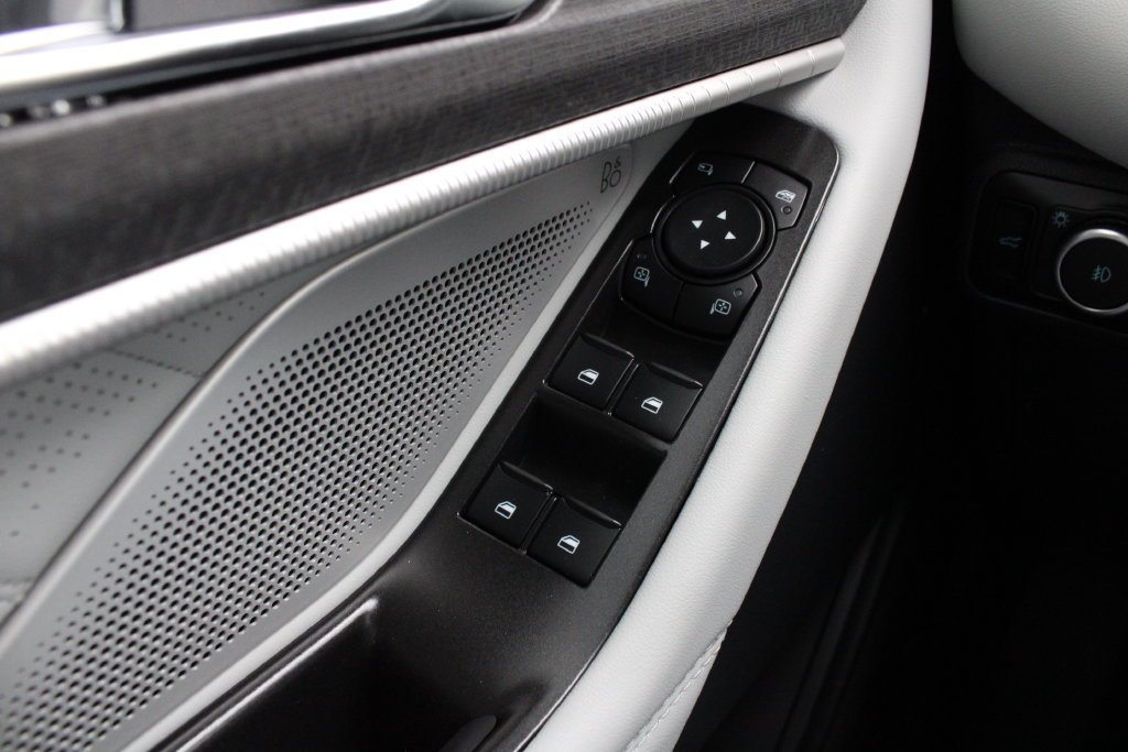 New 2027 Ford Explorer Platinum AWD/4WD image 8
