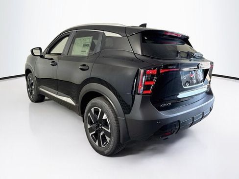 New 2026 Nissan Kicks SV AWD/4WD image 7