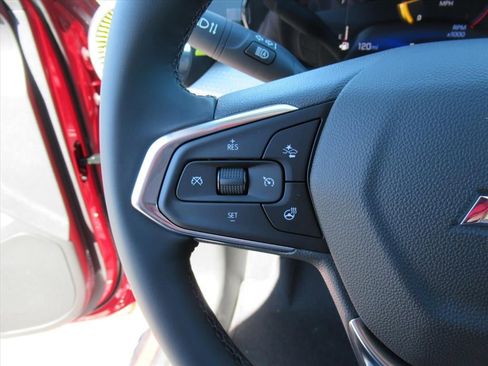 New 2026 Chevrolet Trax LT w/ Driver Confidence Package image 18