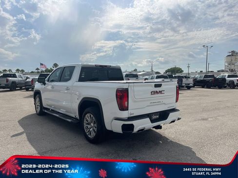Used 2024 GMC Sierra 1500 Denali w/ Technology Package AWD/4WD image 5