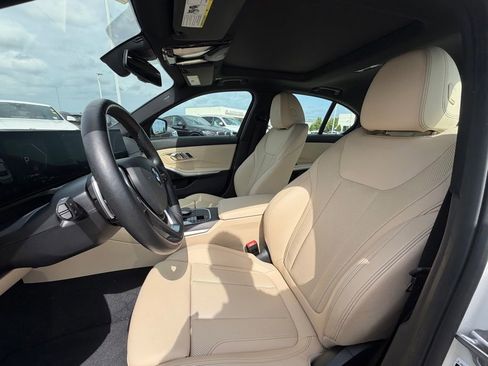 Certified 2023 BMW 330i Sedan w/ Premium Package RWD image 9