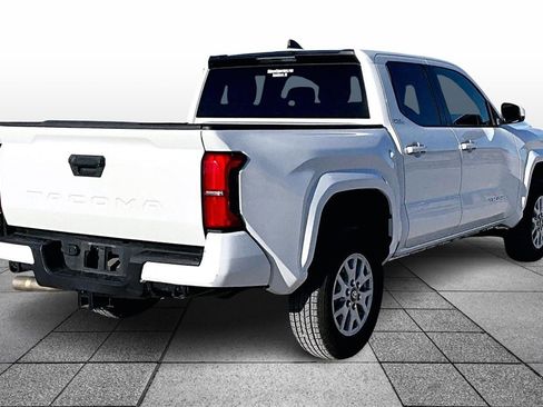 Used 2024 Toyota Tacoma SR5 image 11