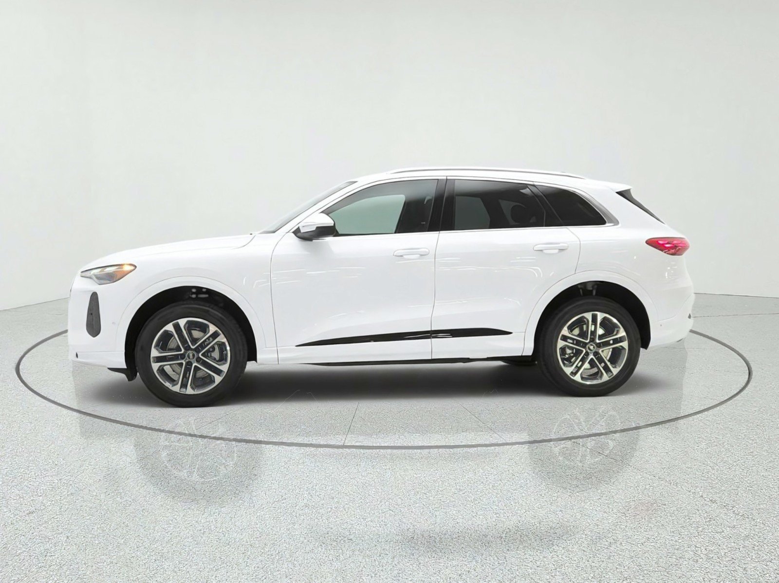 New 2026 Audi Q5 Premium AWD/4WD image 8