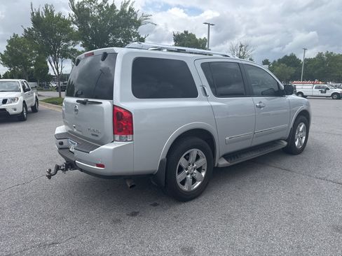 Used 2013 Nissan Armada Platinum AWD/4WD image 5