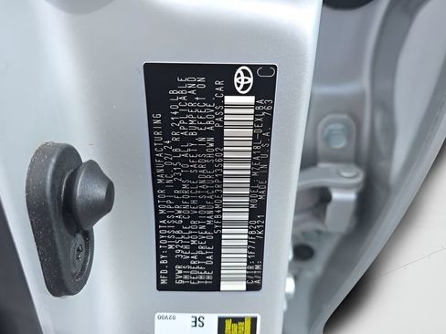 Used 2024 Toyota Corolla LE FWD image 22