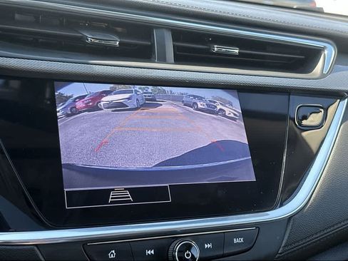 Used 2023 Buick Encore GX Essence w/ Experience Buick Package FWD image 19