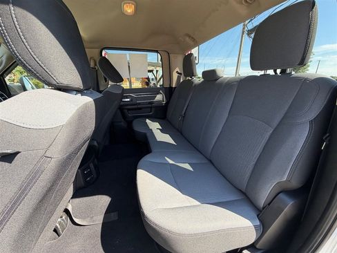Used 2019 RAM 2500 Big Horn AWD/4WD image 16
