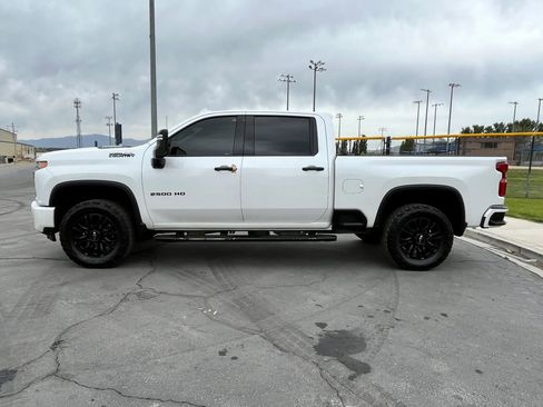 Used 2023 Chevrolet Silverado 2500 High Country w/ Z71 Off-Road Package AWD/4WD image 12