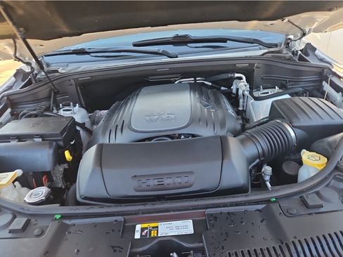 Used 2021 Dodge Durango R/T w/ Blacktop Package image 9