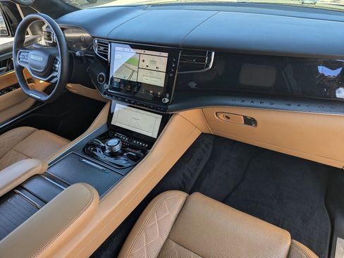 Used 2023 Jeep Grand Wagoneer Series III w/ Rear Seat Video Group 1 image 13