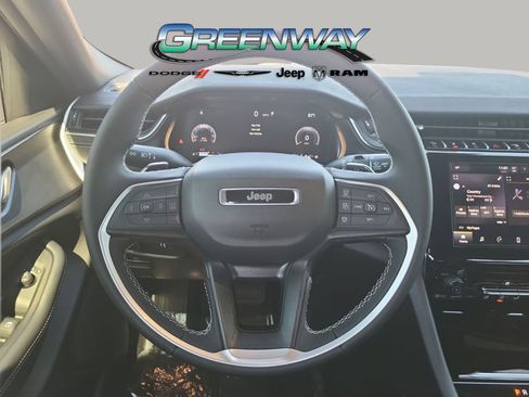 New 2025 Jeep Grand Cherokee Laredo X image 26