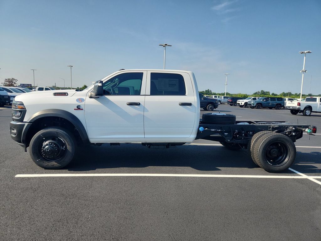 New 2026 RAM 5500 Tradesman AWD/4WD image 5