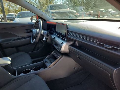 Used 2024 Hyundai Kona SEL w/ Convenience Package image 35