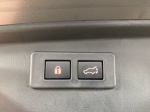 Used 2025 Subaru Outback Premium AWD/4WD image 33
