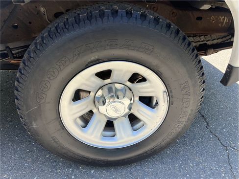 Used 2011 Ford Ranger XLT RWD image 18
