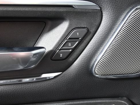 Used 2025 RAM 1500 Laramie w/ Night Edition AWD/4WD image 21