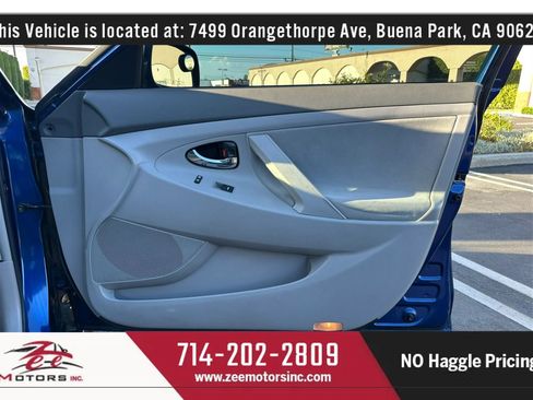 Used 2011 Toyota Camry LE w/ LE Extra-Value Pkg FWD image 40