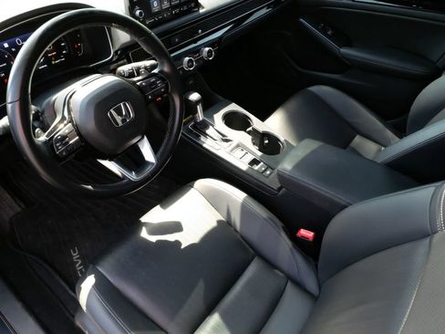 Used 2022 Honda Civic Sport Touring image 11